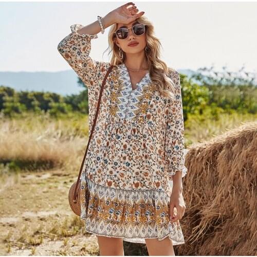 Spring/Summer 2021 Womens V-neck Loose Bohemian Print Dress With Flounce Sleeves