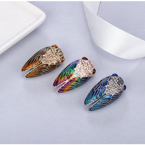 MAIKALE Vintage Enamel Cicada Brooch Pins Crystal Insect Brooches for Women Bee Broches for Girls Colthes Kids Bag Accessories