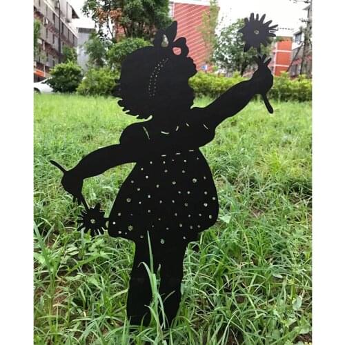 Cute Garden Girl Ornament Metal Art Silhouette Statue Exquisite Gifts for Home Courtyard Lawn Decoration TS1
