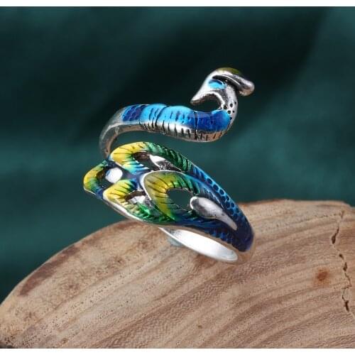 1PC Adjustable Alloy Peacock Shape Knitting Loop Crochet Ring Finger Wear Thimble Yarn Guides Ring Household Sewing Accessories