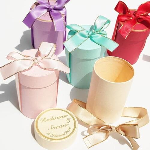 Customized Cylinder Gift Box Wedding Favor Chocolate Candy Box Cardboard Boxes Baby Shower Packaging Bags Wedding Decoration