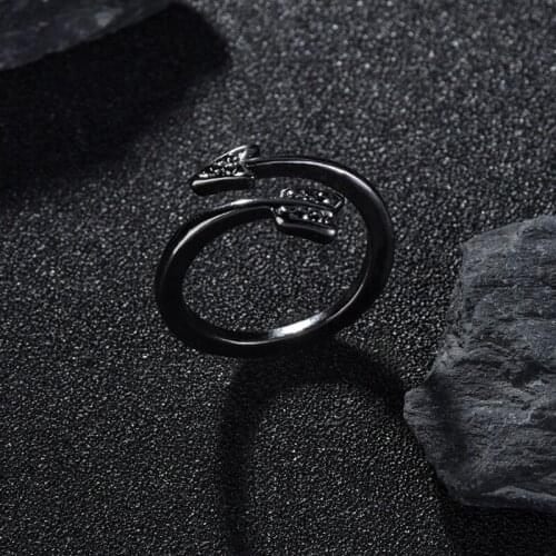 New Simple Creative Fashion Arrow Black Feather Vintage Jewelry Popular Personality Women Love Opening Rings