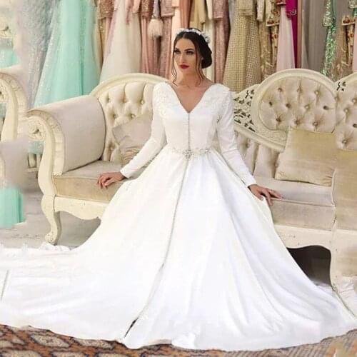 2021 Satin Appliques Crystals Muslim Wedding Dresses for Bride A Line Long Sleeve Moroccan Caftan Wedding Bridal Gowns
