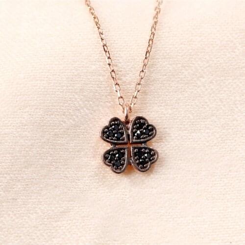 Zircon Silver Clover Necklace