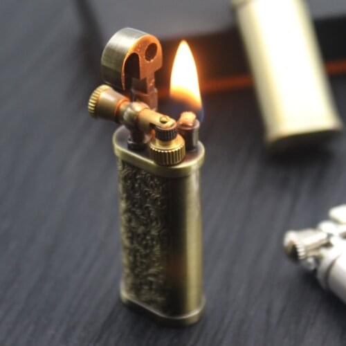 Vintage Flint Kerosene Lighters Flame Retro Metal Grinding Wheel Petrol Old Trenches Cigarette Lighter Smoker Gadgets
