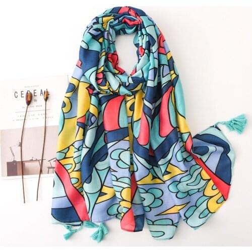 2019 Fashion Geometry Print Tassel Scarves Shawls Beautiful Cotton Geometric Tassel Beach Hijab Muffler Wrap 3 Colo10pcs/LOT