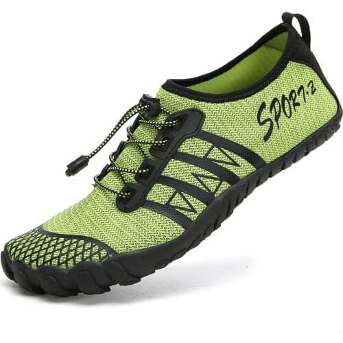 2021 Swimming Fishing Upstream Beach Shoes for Men Mesh Breathable Elastic Band Mens Aqua Shoes Water Shoes Male Sneakers