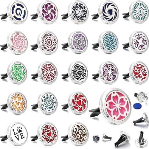 New Aromatherapy Car Perfume Diffuser Jewelry 30mm Magnetic Aroma Diffuser Locket Car Air Freshener Vent Clip Free 1pcs Pad