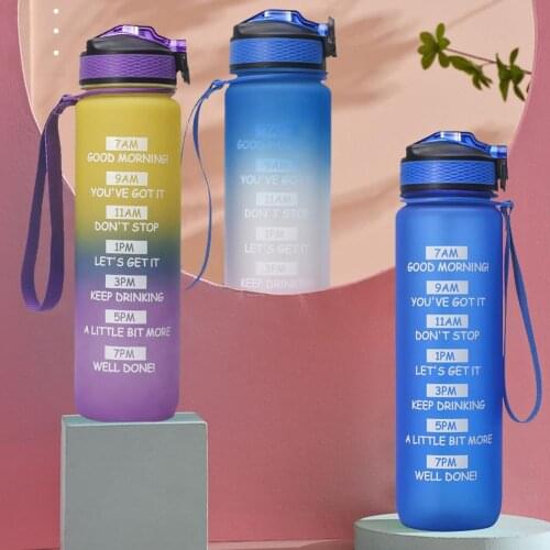 1L Outdoor Sports Water Bottle With Time Marker Leakproof Bottle For Fitness Sports Motivational Water Bottle With Stra