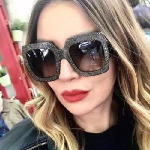 New diamond-plated Square Sunglasses ladies fashion retro sunglasses trend Outdoor classic Brand Design Women Sunglasses UV400