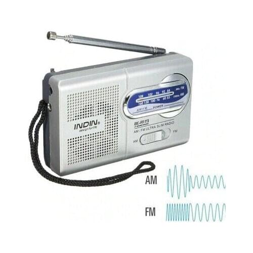 Headphone JACK ANTENNA portable RADIO FM AM pocket-size portable sea bands home 99 S0545 sent from Italy