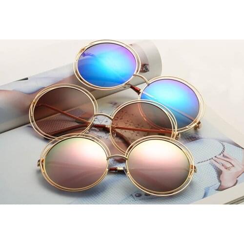 Q New Retro Color Film Metal Round Frame Sunglasses Fashion Gradient Ocean Piece Glasses Women Sun Glasses Travel Gafas
