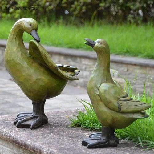 Lifelike duck resin handcrafts garden decoration