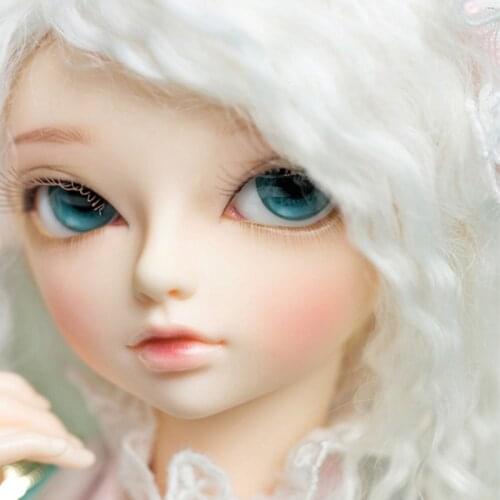 1/4 BJD Doll BJD / SD Fashion Doll With Glass Eyes For Baby Girl Birthday Christmas Gift Present Free shipping