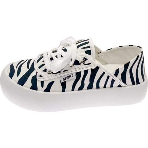 Womens Vulcanize Shoes Spring New Solid Color Leopard Zebra Canvas Shoes Women Casual Shoes 2021 Summer Female Platform Sneaker