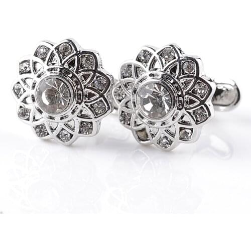 New full rhinstone cufflink Creative Novelty Vintage Flower Shaped Crystal Cufflinks Business Gifts Exquisite Cuff Button