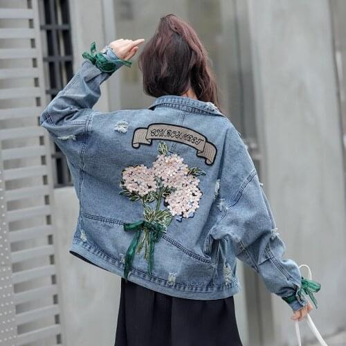Embroidered denim jacket women 2020 new spring and autumn jacket Korean embroidery all-match loose short women