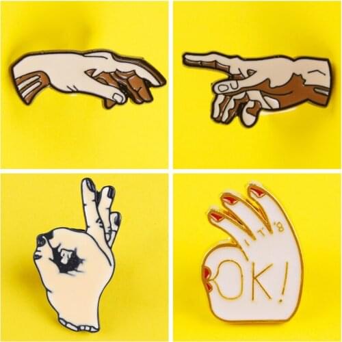 Fun OK Gesture Couples Holding Hands Enamel Brooch Pin Custom Zinc Alloy Badge Clothes Bag Accessories Jewelry Gifts For Couples