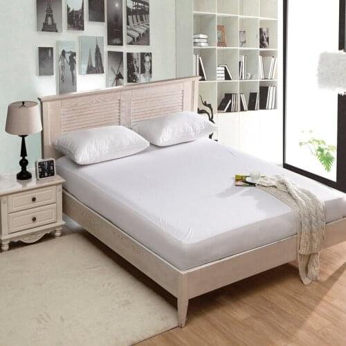 Cozy Polyester Solid Color Bed Mattress Protector Covers Microfiber Fitted Fixed Smooth Waterproof Mattress Case Anti-Bug Sheet