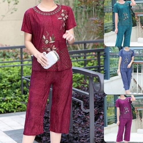 Summer Women Pajamas O Neck Floral Print Short Sleeve T-shirt Pants Loose Outfit for Middle-aged