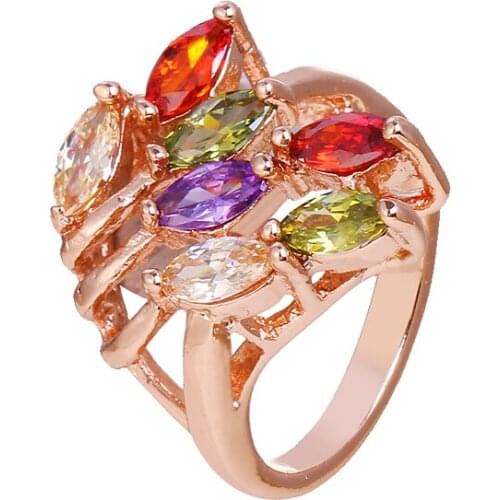 Bettyue Charming Design Ring For Women&Girls With Geometry Colorful Cubic Zircon Modern Style Party Dress-Up