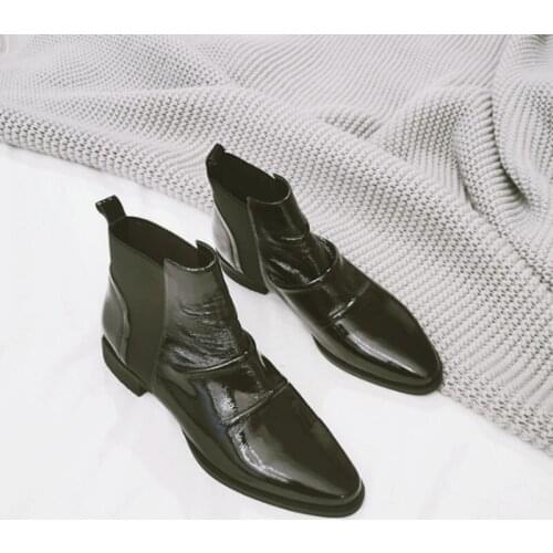 Fashion Chelsea Boots Women Autumn Winter High Quality Leather Pointed Toe Ankle Boots Pleated British Black Runway Botas 34-39