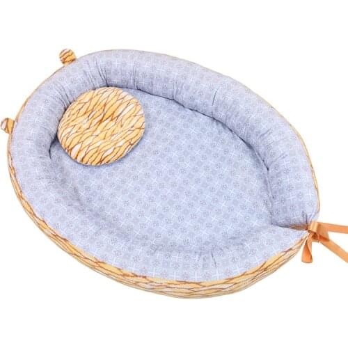 Infant Toddler Bed Multifunction Crib Portable Baby Crib Newborn Bassinet Safe Comfort Baby Cotton Bed Sleep Nest Baby Pillow