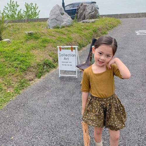 Baby Girls Clothing Sets 2021 New Summer Kids Korean Casual Set Cotton Solid T-shirts Floral Wide Leg Shorts 2pcs Suits For Girl