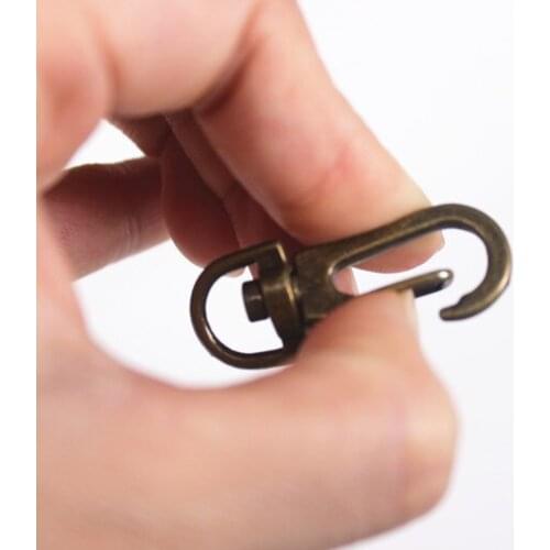 37*14mm Antique Bronze Metal Trigger Snap Lobster Claws Swivel Hardware Hook Clasp Sewing Supplies for Bag Key Ring 20pc/K371