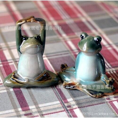 Neo-classical yoga frog ceramic crafts Christmas decorative gift ornaments zakka