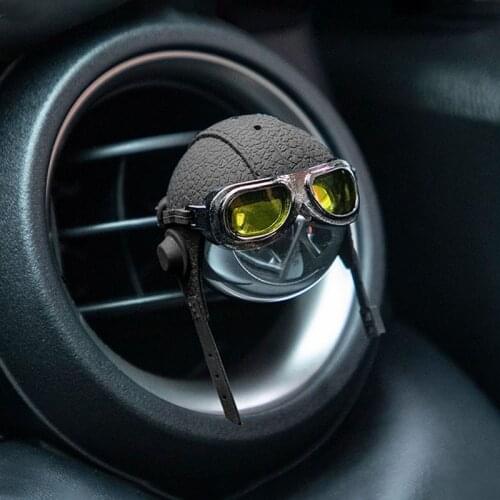 Retro Style Car Diffuser Original Design Car Air Freshener Hanging Car Perfume Stainless Steel Car Fragrance