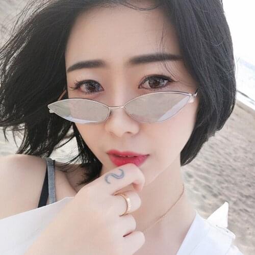 New Fashion Cat Eye Sunglasses Women Retro Ocean Lens Shades Metal Small Oval Frame Vintage Sun Glasses UV400 De Sol Feminino