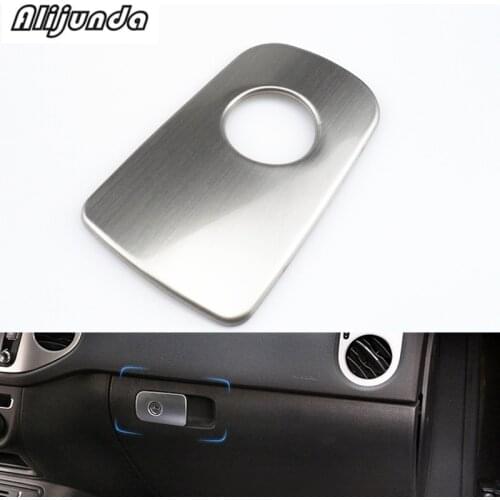 Car Stainless Steel Glove Box Storage Box Switch Door Handle Cover Trim Sequined Decoration Fits for VW Tiguan 2010-2018