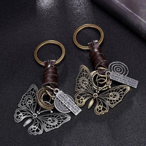 Vintage Trendy Butterfly Pendant Handmade Cowhide Keychain Emo Punk Style Jewelry Gift Key Ring Key Adornment For Women Chaveiro