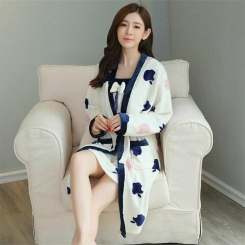 Women Sets Winter 2 Piece Flannel Comfortable Pajamas Women Autumn And Winter Long-Sleeved Nightgown Suspenders Simple Home Suit