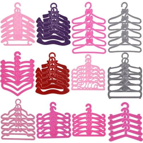 20 Pcs/Lot Bowknot/Love Mini Hangers For Barbies Doll Clothes Dress,Fashion Barbies Accessories,for Barbiees Ken Doll ,Furniture