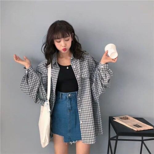 Checked Shirt Female Retro Port Flavor Spring and Autumn 2021 New Korean Version Loose Students Wear Sun Protection Shirt Jacket