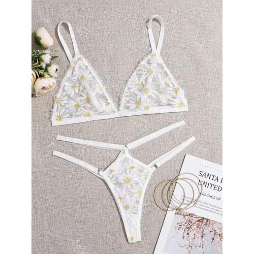 Erotic Lingerie Womens Fashion White Lingerie Set Eyelash Floral Lace Tie Side Bandage Underwear Cute Sex Costumes