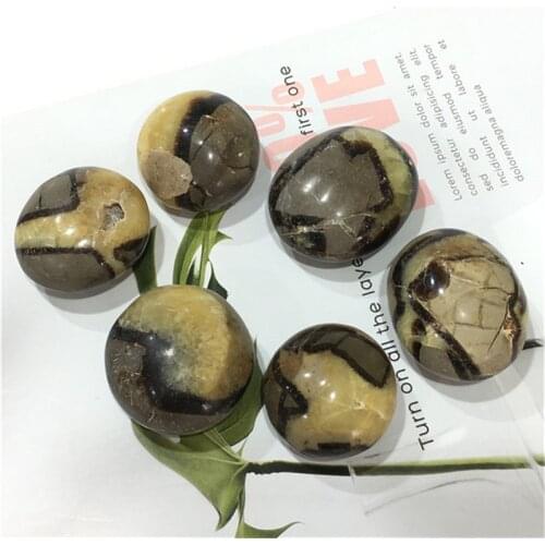 Natural bulk quartz septarian stone crystals septarium palm stone for home decoration