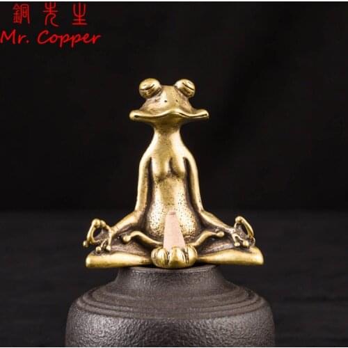 Solid Pure Copper Zen Frog Sculpture Miniature Figurines Animal Shape Incense Burner Antique Brass Tea Pet Desk Ornament Crafts