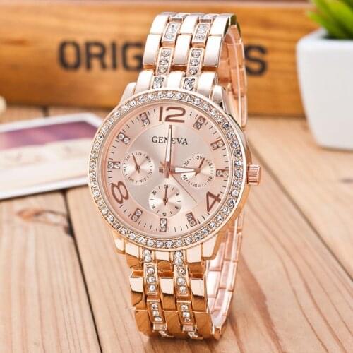 Famous Brand Gold Crystal Geneva Casual Quartz Watch Women Stainless Steel Dress Watches Relogio Feminino Men Clock Hot 2019