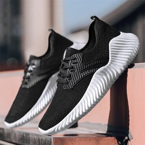 High-top Mens Casual Shoes Male Breathable Non-slip Outdoor Sneakers Running Walking Jogging Sport Shoes for Men Plus Size39-46