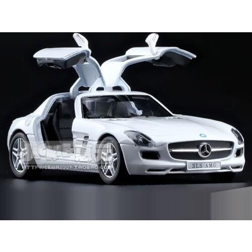 High Simulation Exquisite Collection Toys: KiNSMART Car Styling SLS AMG Sports Car 1:36 Alloy Diecast Car Model Pull Back Cars