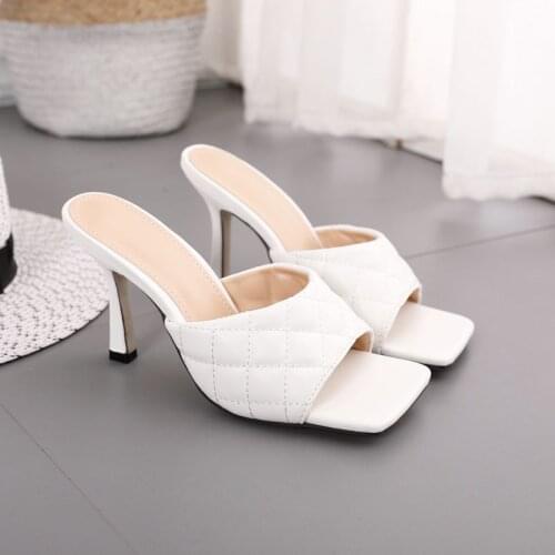 2021 NEW Sexy PU Diamond Square Head Peep Toe Thin High Heels Slippers Summer Fashion Slip On Slides Women Mules Party Shoes