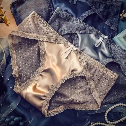 Three - Piece Lace Underwear Women 's Ice Silk Sexy Seamless Mid-Low Waist Women 's Antibacterial Ultra-Thin Sheer Briefs