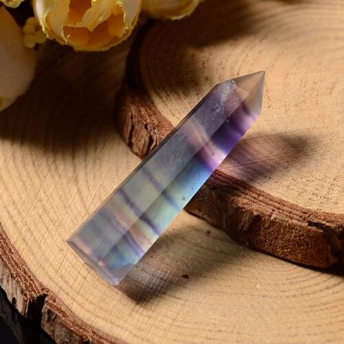 1pc 30-60MM Natural Fluorite Crystal Colorful Quartz Crystal Stone Point Healing Wand Treatment Stone Color Random