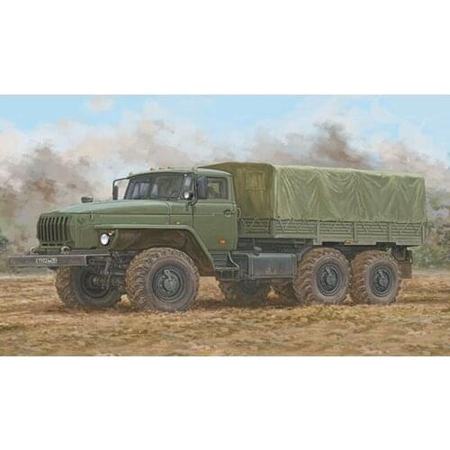 Trumpeter 01072 1/35 Russian URAL-4320 - Scale Model Kit