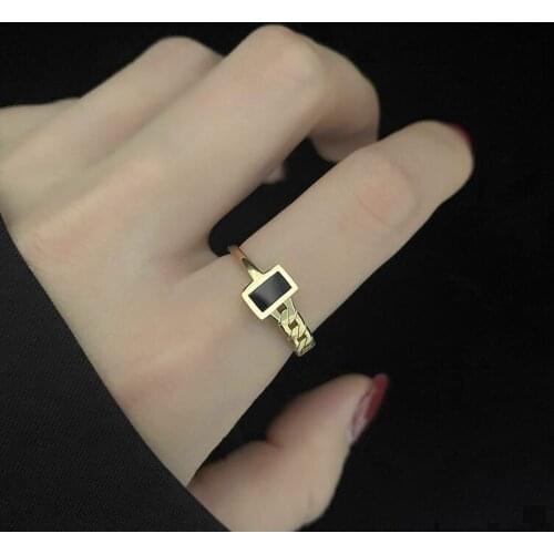 New Jewelry Simple Personality Ring Black Small Square Asymmetric Retro Chain Titanium Steel Rings Fashion Stainless Steel Ring