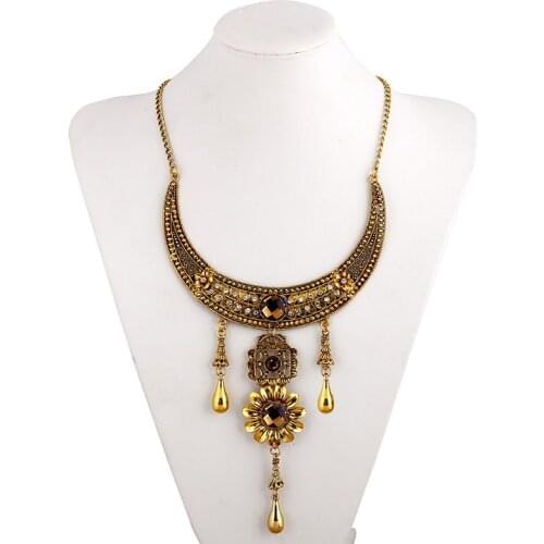 LZHLQ Vintage Ethnic Carving Moon Necklace Bohemia Flower Rhinestone Water Drop Tassel Necklace Women Metal Hollow Brand Jewelry