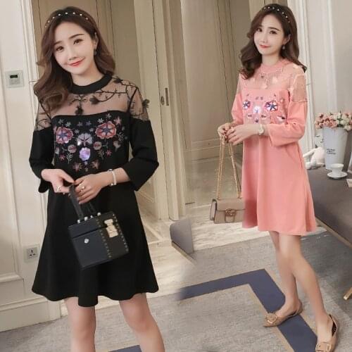 9187 The new pregnant womens dress in the spring of 2018, the net dress in summer and the sewn dress in summer